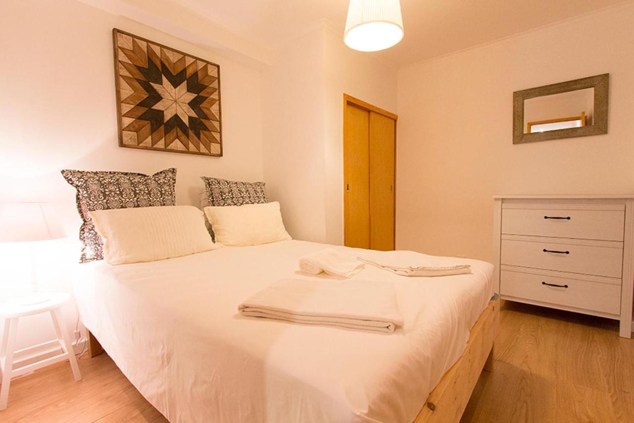 Ferienwohnung Cosy Chiado By Homing Lissabon Exterior foto
