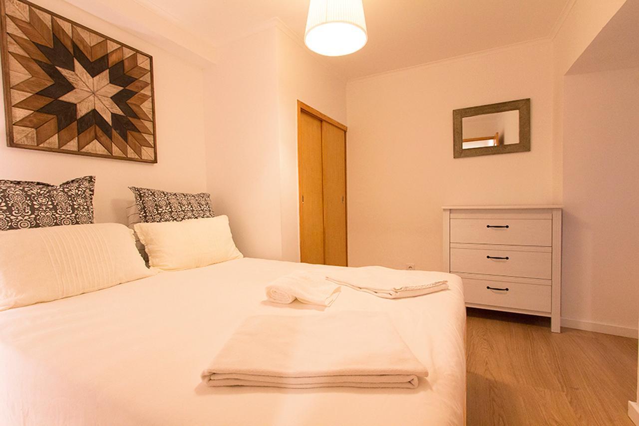 Ferienwohnung Cosy Chiado By Homing Lissabon Exterior foto