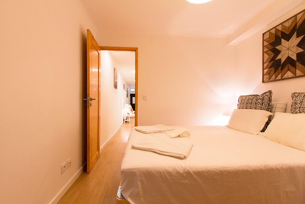 Ferienwohnung Cosy Chiado By Homing Lissabon Exterior foto